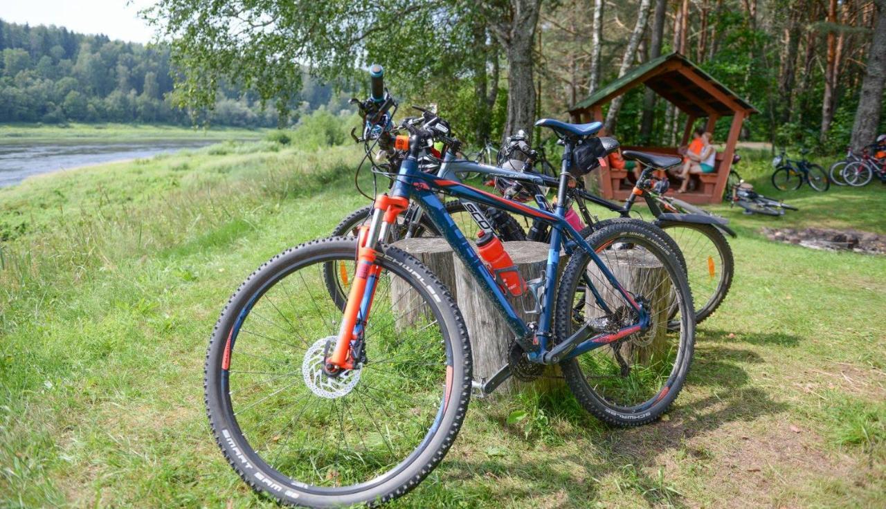 Brivdienu Maja Skerskani Krāslava エクステリア 写真